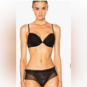 La Perla Black lace Push up bra and matching underwear